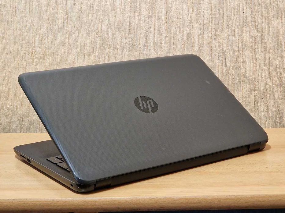 Ноутбук HP 255 G4 AMD E1-6015 RAM 4Gb SSD 128Gb Батарея тримає 5 годин