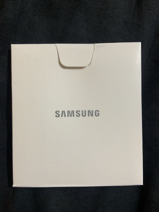 Fones sem fio Samsung Buds Live