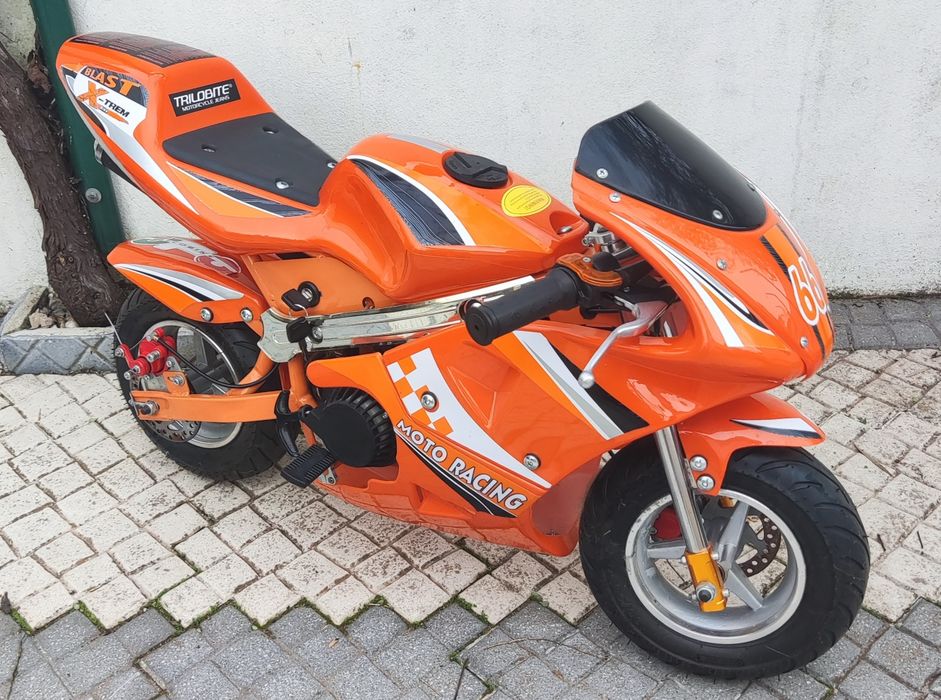 Mini mota a gasolina