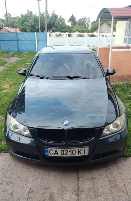 BMW e90, 320I Автомат (Індивідуальна комплектація)