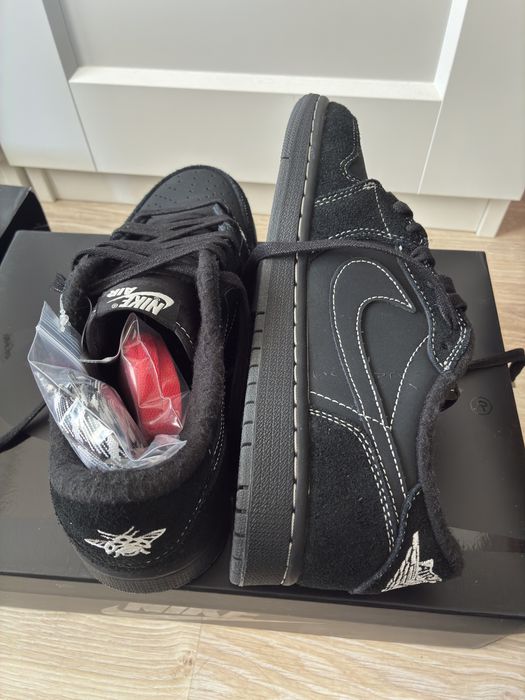 Air jordan 1 low travis scott black phantom