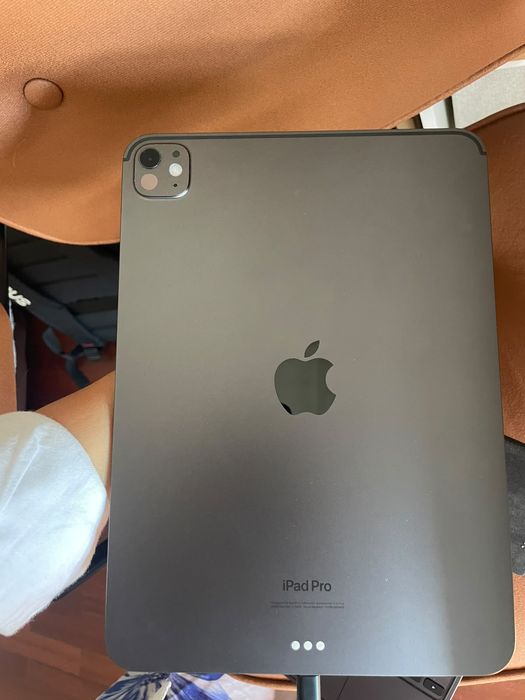 iPad Pro 11-inch (M4)