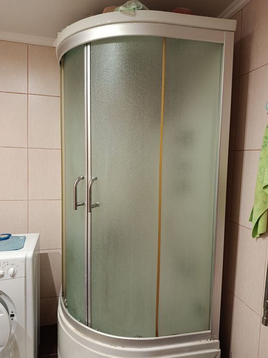 Терміново продам душову кабіну ( бокс)
