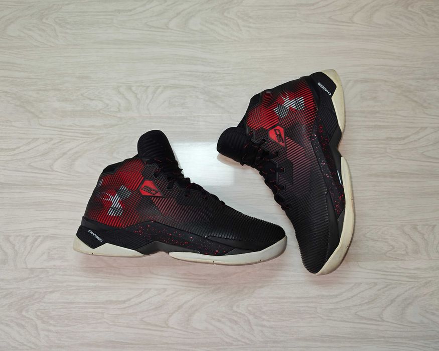 Оригінальні Кросівки  Under Armour Curry 2.5