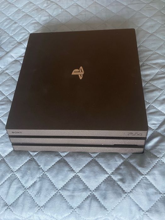 PlayStation 4 PRO