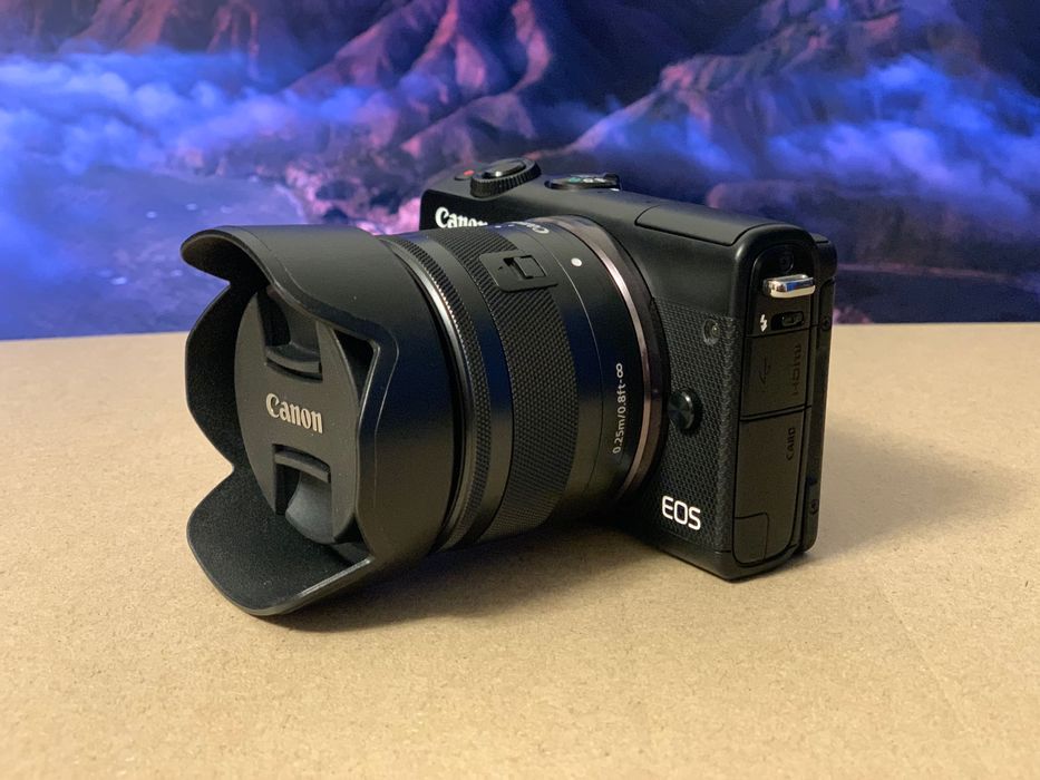 Canon EOS M100 15-45 IS STM