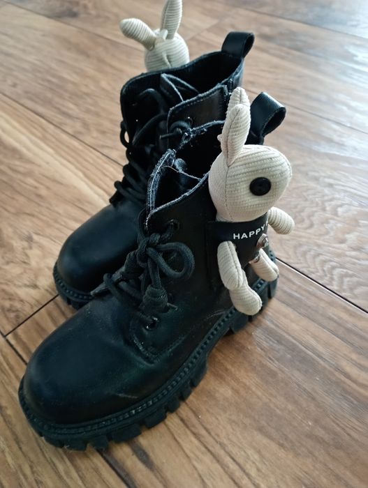 Sprzedam buty dla dziewczynki roz 29