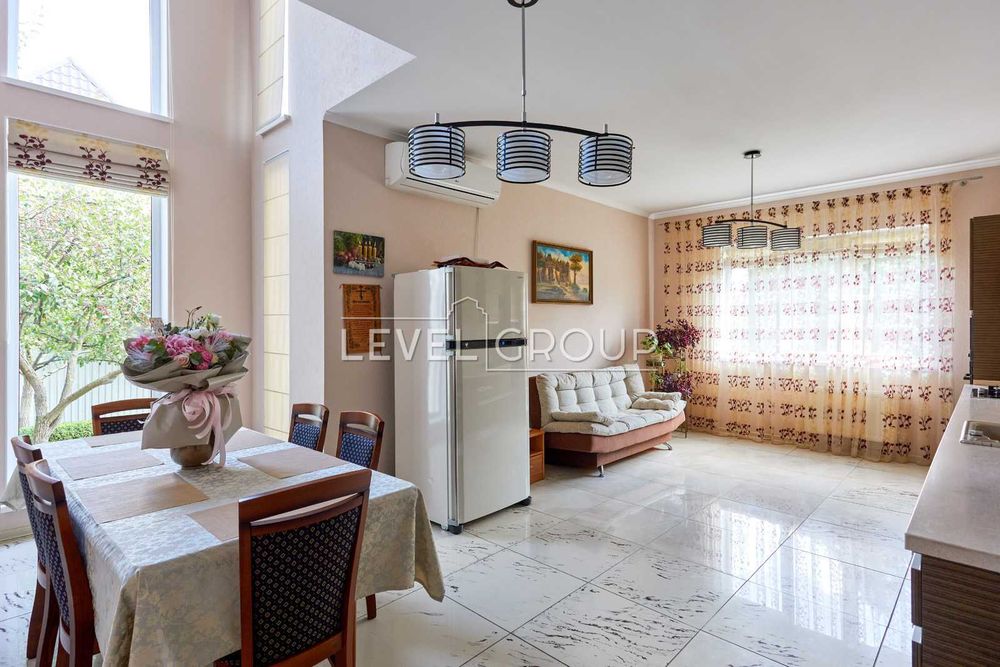 Продаж будинку з ремонтом, с. Мархалівка, Фастівський р-н, БЕЗ КОМІСІЇ