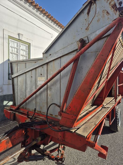 Maquina de apanhar batata Samro