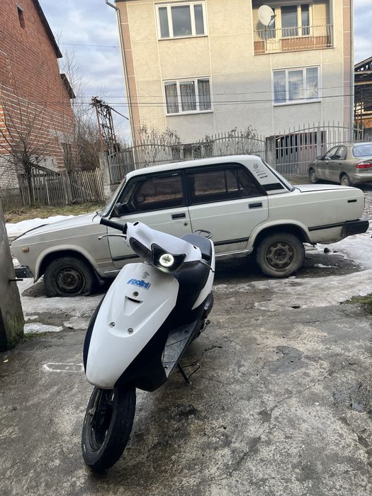 продам скутер.