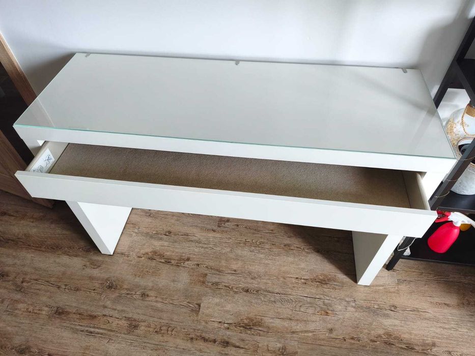 Toaletka Malm Ikea