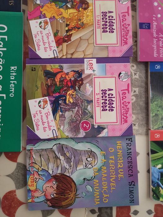 Livros juvenis- vários preços