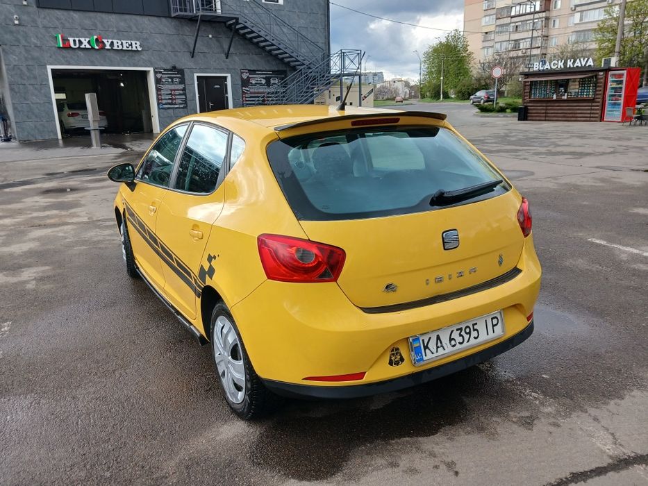 Продам авто SEAT Ibiza 1.2 автомат 2011року