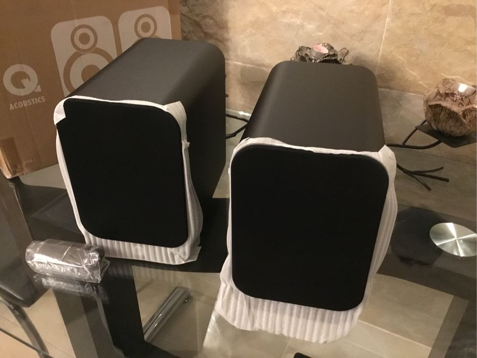 Colunas QAcoustics 3030i