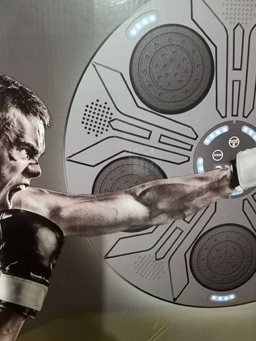 Тренажер для боксу, настінний, інтерактивний