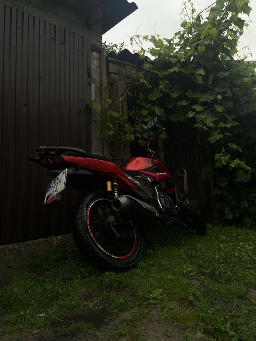 Мотоцикл Lifan CiryR 200