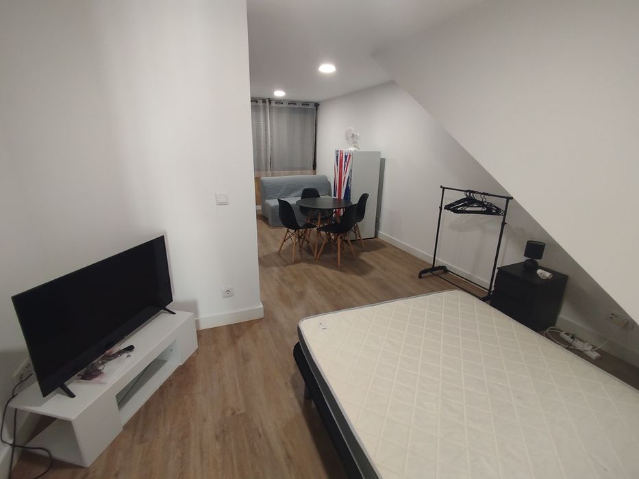 Estudio Campolide c/ despesas incluídas