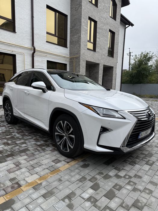 Продам lexus rx 450h 2019