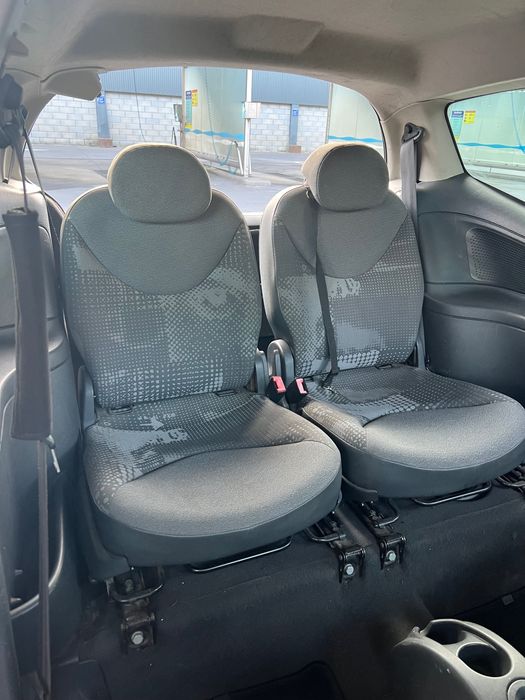 Citroen C2 Preto