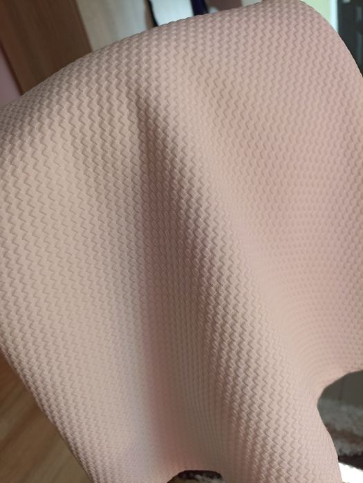 Біленька спідниця