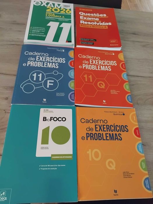 Cadernos de atividades  e preparação para exames