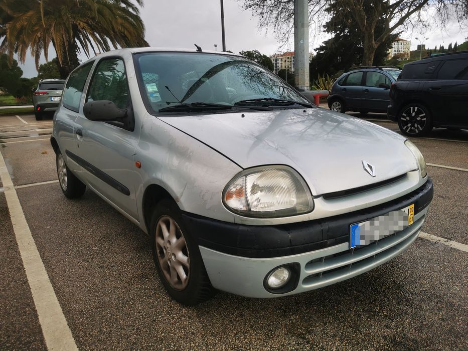Renault Clio Van 1.9d (2 Lugares) de 2000