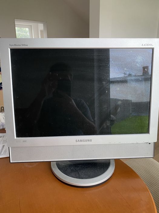 Monitor TV Samsung  SyncMaster 940 MG