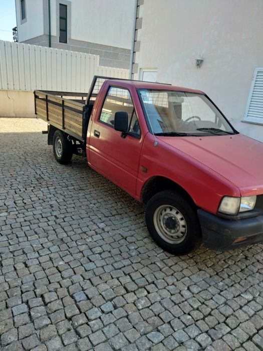 Carrinha de caixa