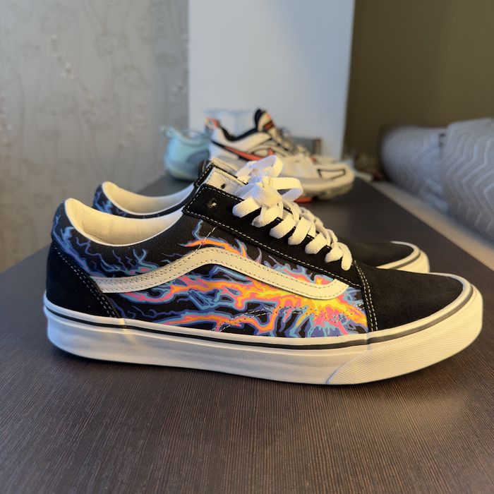 Vans Old Skool з яскравим принтом відмінний стан кросівки кеди