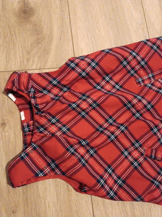 Świąteczna, czerwona sukienka w kratkę