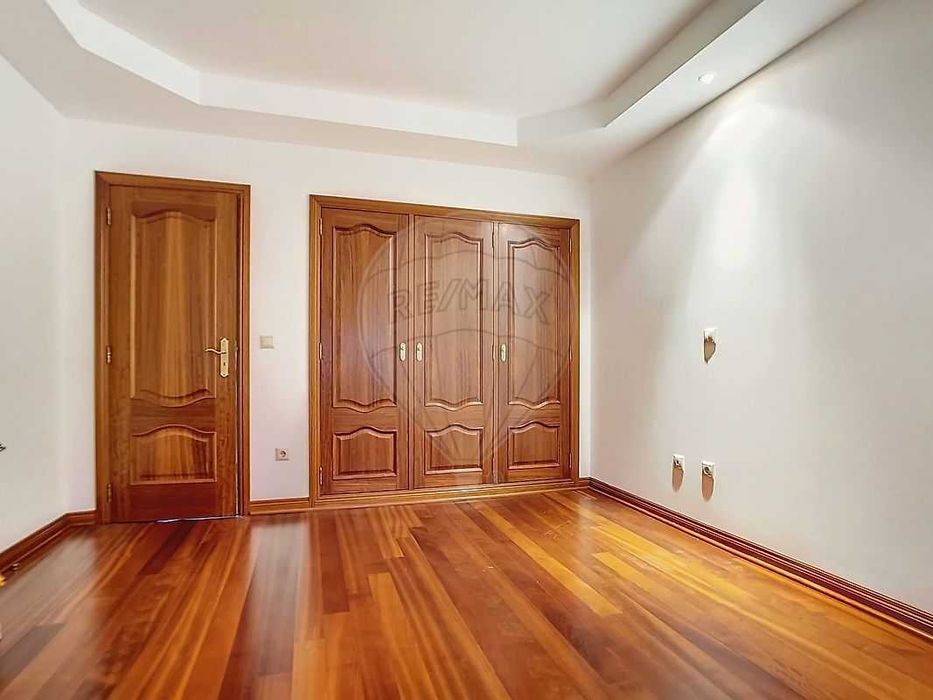 Moradia T4 Albergaria - Carregal do Sal