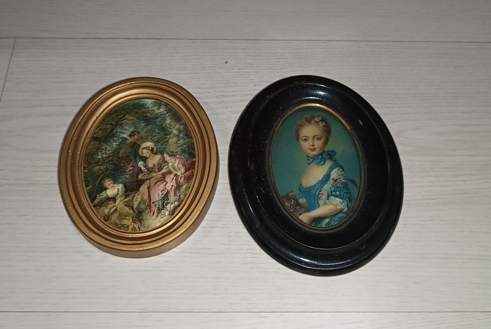 Quadros antigos em bom estado