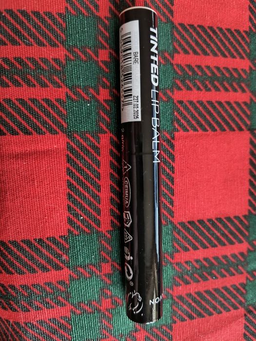 Balsam do ust z Avon