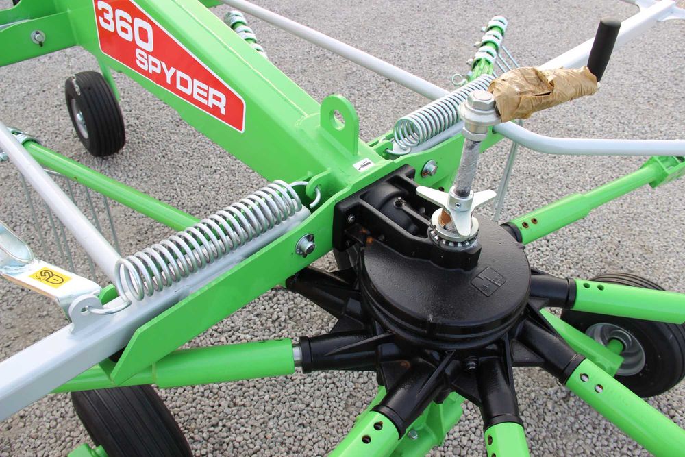 Zgrabiarka karuzelowa Spyder 3,6 m 4,2m talex od ręki