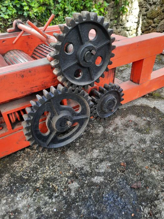 Ralador de Uvas | Grape grater