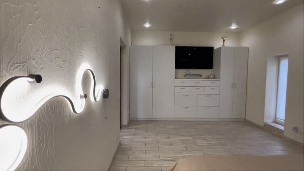 Продаж Заміський Будинок