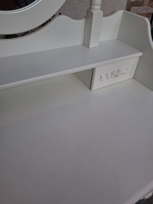 Toaletka dla dziewczynki