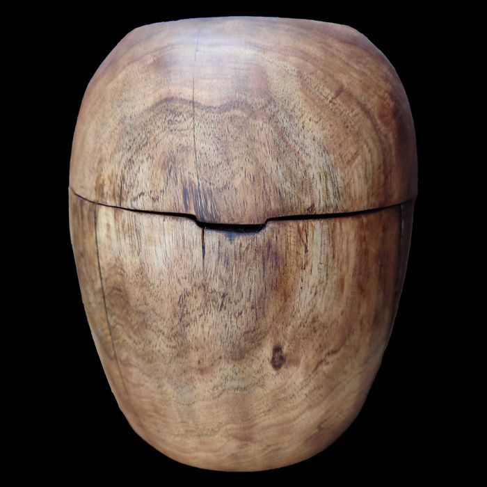 Caixa/Gamela - Escultura (madeira de acácia)