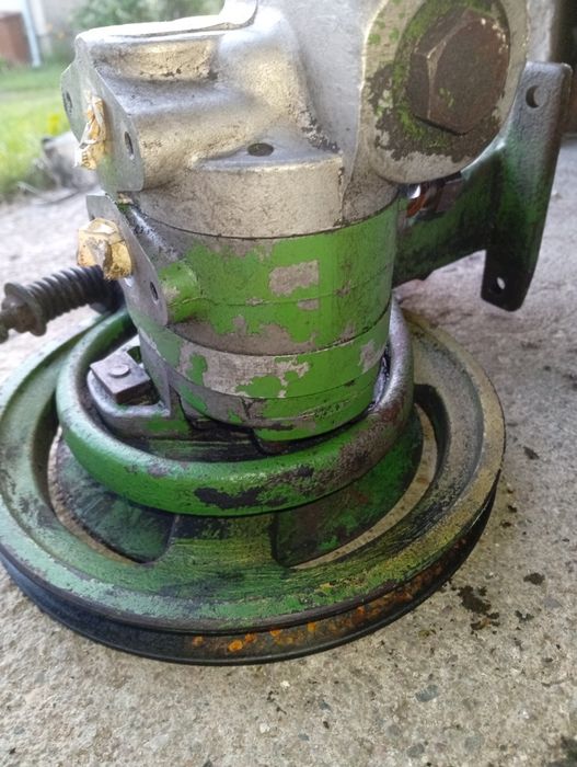 Pompa hydrauliczna John Deere 965,975,985,1065,1072,1075,1085