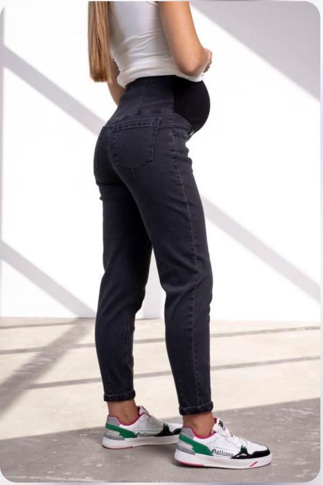 Комфортні джинси Mom для вагітних.