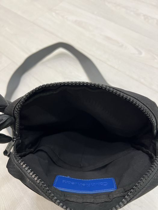 Сумка Calvin Klein оригинал б/у