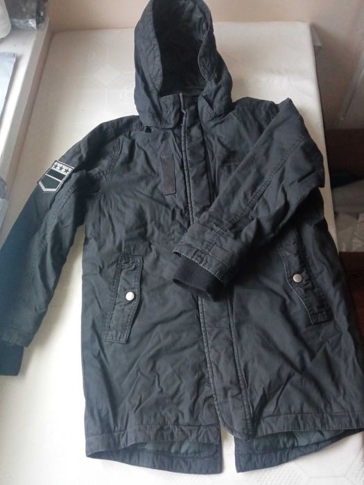 H&M  kurtka jesienna lekko ocieplana kaptur r 140