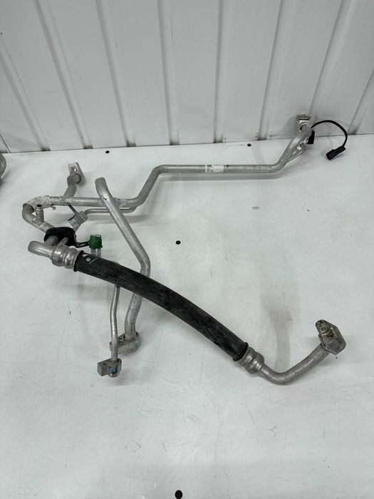 Трубки кондиціонера Tesla Model X 2017 трубки кондиціонування Тесла X