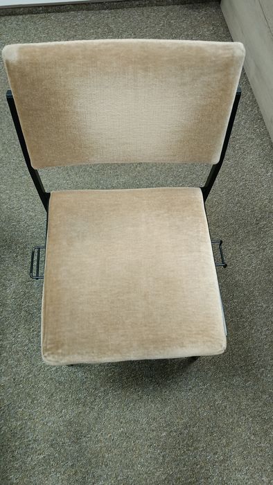 Krzesła do sali konferencyjnej