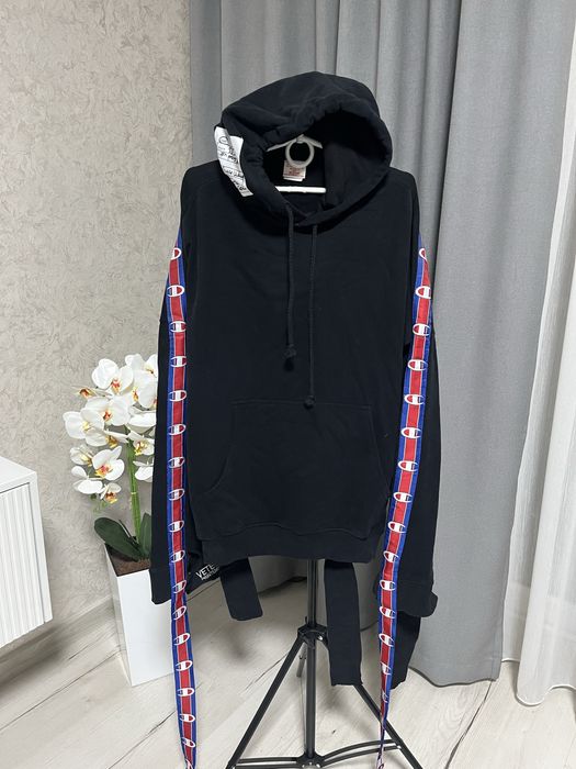 vetements champion - купить товары моды и стиля - Цена на OLX.ua