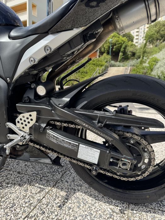 Honda CBR 600RR Impecável