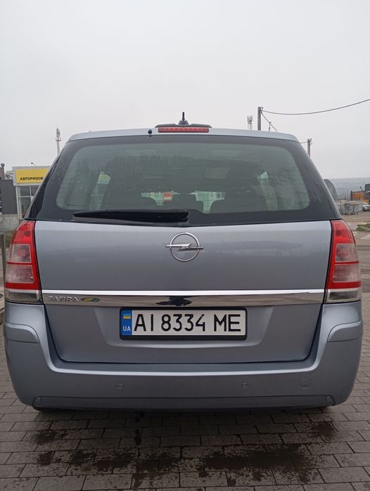 Продам Оpel zafira В 1.8 газ-бензин 2008 рік