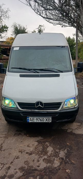 Продам надежный Mercedes-Benz Sprinter