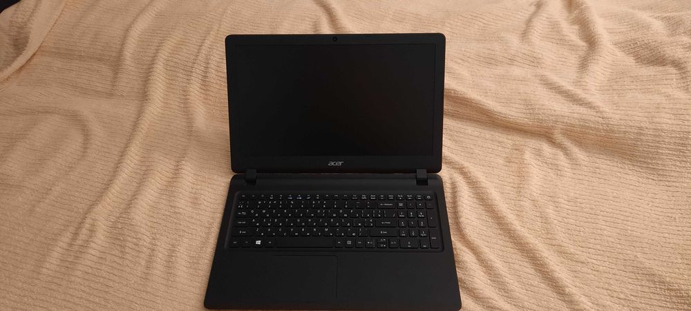 Ноутбук ACER ES1-533