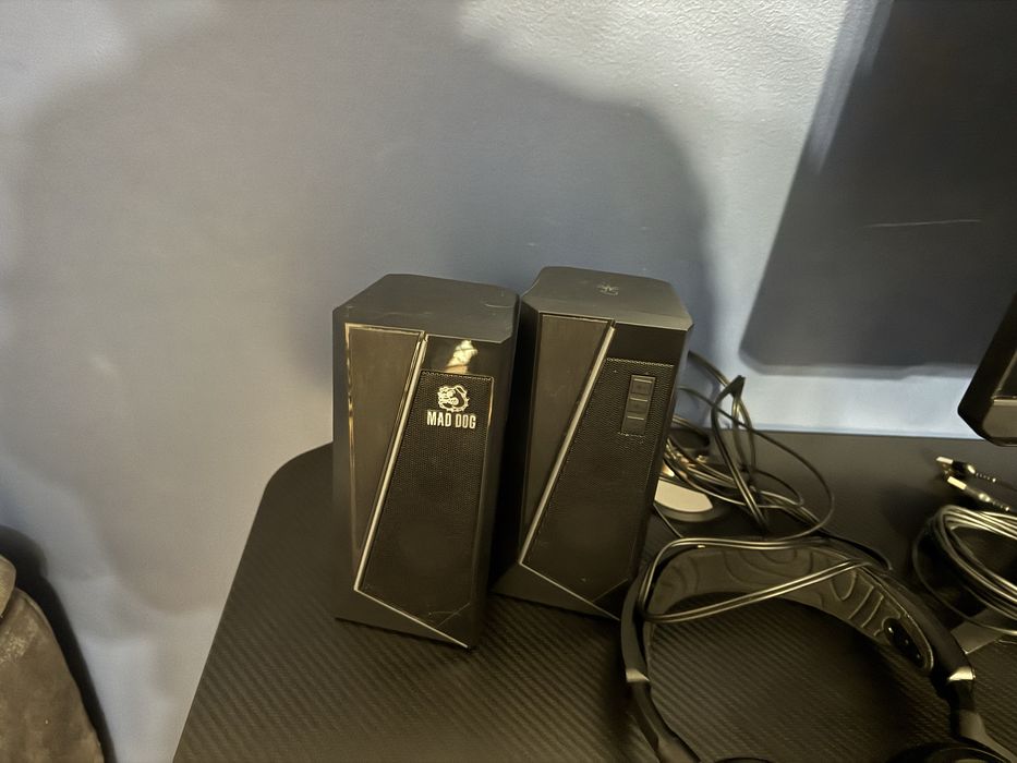 Zestaw gamingowy komputer stacjonarny